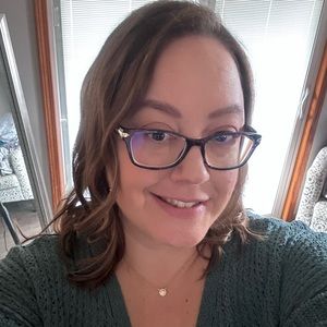 Meet your Posher, Nikki